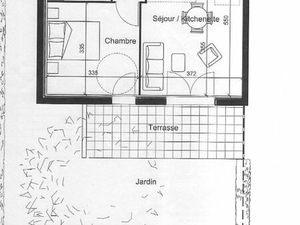 T2 38 m2 RDC proximité Azieu