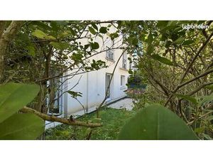 T2 rare de 42 m² avec jardin privatif clos sans vis-à-vis + PK en sous-sol