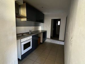 Apparemment T3 55 m² - centre ville - 2 chambres - PAS DE BALCON