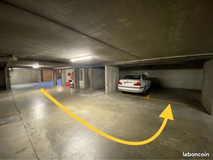 Parking souterrain « Arènes »