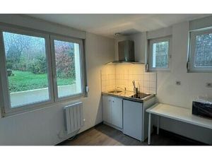 Location appartement  m² T-2 à Valenciennes  590 €
