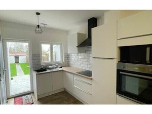 Location maison  m² T-4 à Valenciennes  845 €