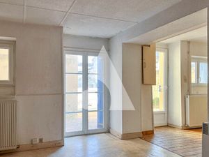 Maison Saintes 4 pièce(s) 70 m2