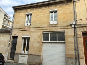 Maison meublée avec Patio et Garage