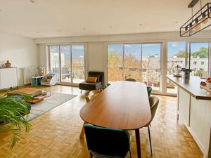 Appartement - 99m² - Terrasse avec magnifique vue sur Versailles