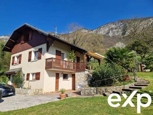 Aix'Plore immobilier vous propose cette maison de 5 pièces.