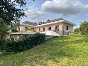 Superbe propriété sur Guerchy (Valravillon)