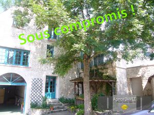 Appartement Dourdan centre - 3 pièces - terrasse - grand garage - 1er étage