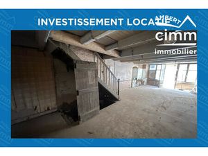 MAISON DE VILLE À RÉNOVER