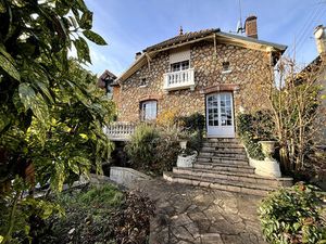 Maison T8 Hardricourt à vendre
