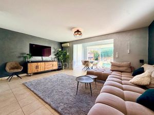 Triplex 4 pièces + Garage FREJUS (83)