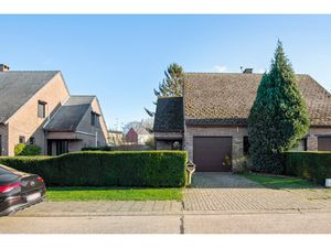 Huis te koop in Weerde met 4 slaapkamers