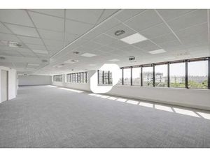 A LOUER  Bureaux de bon standing sur la Nationale 20