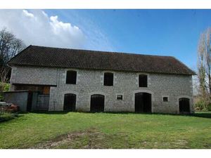 Grange + Sechoir A Renover - Lanzac 46200