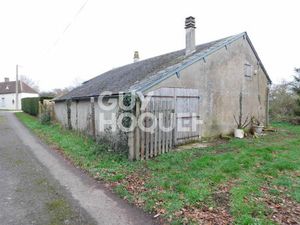 Dépendance avec terrain divisible proche Dreux