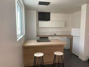 Location Appartement 3 pièces à Saint-Brieuc Cesson  Le Légué  St Michel E/O (22000) : à l