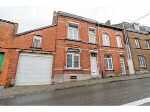 Maison à vendre avec garage et 4 chambres   Braine-le-Comte (VBD67823)