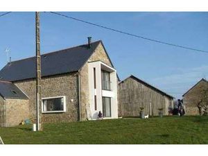 Location Maison à Saint-Brice-en-Cogles (35460) : à louer / 133m² Saint-Brice-en-Cogles