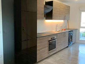 Location appartement 3 pièces 71 m² à Lille (59000)