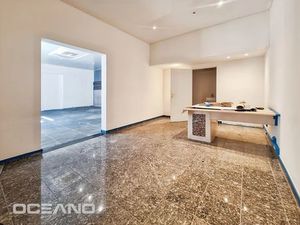 Location bureau 1 pièce 61 m² à Saint-Martin (65360)