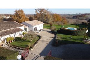 Ensemble de deux maisons 275m2 jardin piscine garage