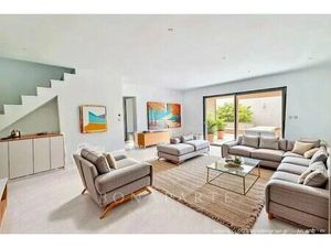 Maison contemporaine à Uzès avec piscine