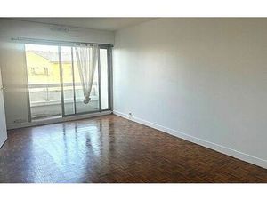 Location appartement  29.4 m² T-1 à Chelles  630 €