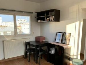 Location appartement 1 pièce 28 m² à Paris 14 (75014)
