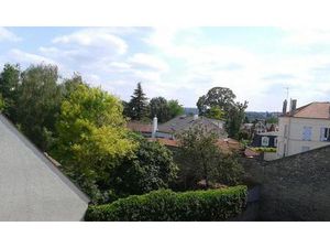 Location appartement 1 pièce 20 m² à Saint-Germain-en-Laye (78100)