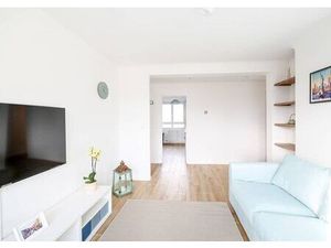 Location appartement 1 pièce 64 m² à Sartrouville (78500)