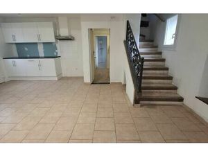 Location maison  m² T-4 à Signy-Signets  874 €