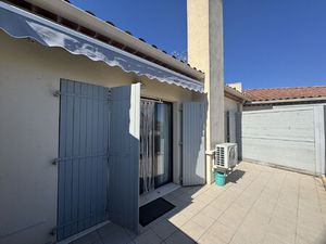 Vente appartement 2 pièces 44 m² Saint-Maximin-la-Sainte-Baume (83470)