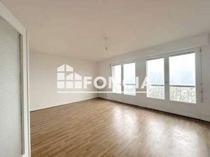 Location Appartement 4 pièces à Nantes (44000) : à louer 4 pièces / 95m² Nantes