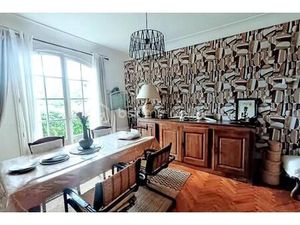 Maison de 225 m² à Oloron-Sainte-Marie