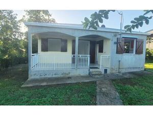 Location maison  68 m² T-3 à Sainte-Rose  850 €