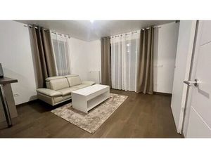 À louer – Appartement 2 pièces meublé avec terrasse – Exp