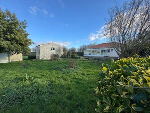 Maison familiale 135 m² ! 4 chambres ! Dépendances