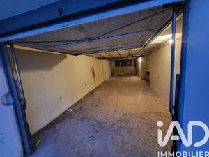 Vente Garage 43 m²