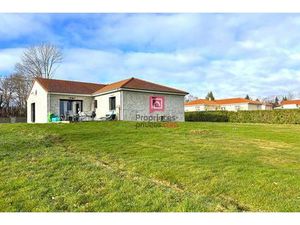 Maison à vendre de type 5 de 110m² sur un terrain de 1150m² La Goutelle 63230