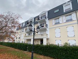 Appartement 2 pièces 44 m² à vendre / acheter crépy-en-valois 60800 ? | ERA Immobilier
