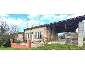 Ferme à rénover de 126 m2  5 chambres 31290 Saint Germier. Proche de Villefranche de Laura