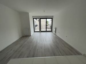 À LOUER – Bel appartement 2 pièces récent avec balcons et parking