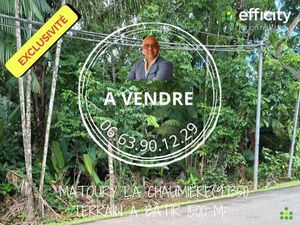 Terrain constructible à vendre