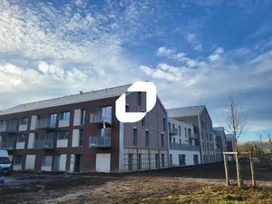 A VENDRE  CELLULE NEUVE AVEC EXTERIEUR