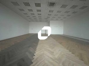 Location Commerce Chambourcy 78240