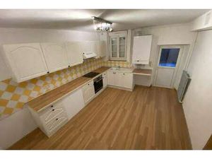 Location Maison à Cérans-Foulletourte (72330) : à louer / 95m² Cérans-Foulletourte