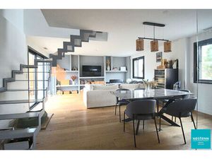 Maison 4 chambres avec piscine et parking