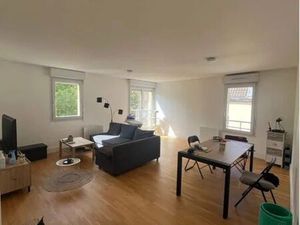 Location appartement 3 pièces 77 m² à Lille (59000)