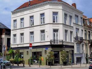 UCCLE - Immeuble mixte 4 unités