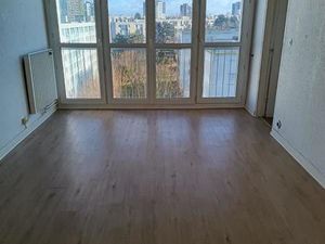 Location appartement 3 pièces 69 m² à Le Havre (76600)